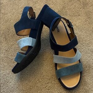 Earth Tierra Colorblock Suede Sandal - Dark Indigo - Size 11B